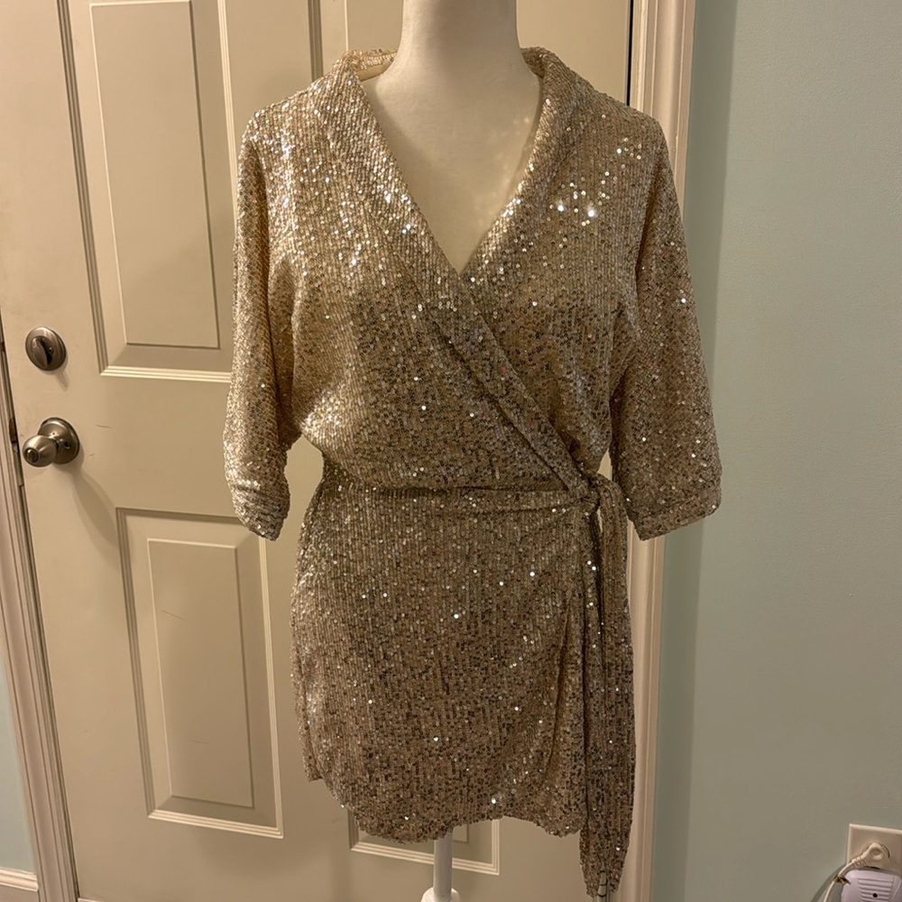 Sequin crossover romper / dress NWT - Picture 1 of 7